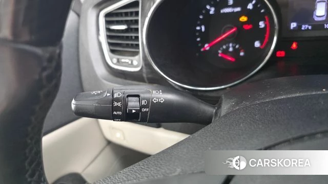 Kia The New Carnival id 4642837 из Кореи 8
