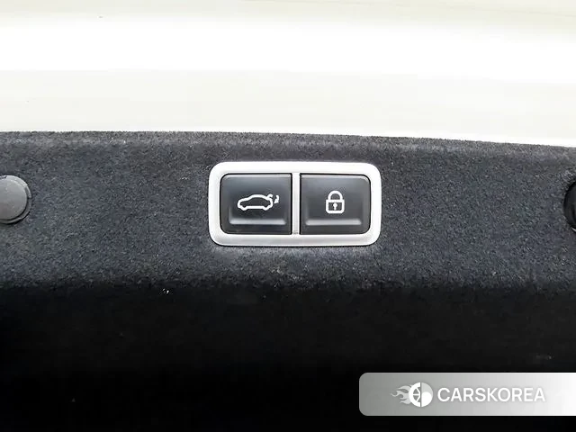 Hyundai Grandeur Hybrid (GN7) id 3503032 из Кореи 8