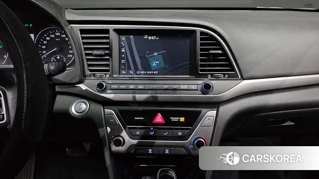 Hyundai Avante AD id 3651786 из Кореи 8