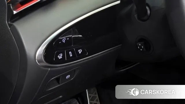 Genesis GV70 id 3278131 из Кореи 8