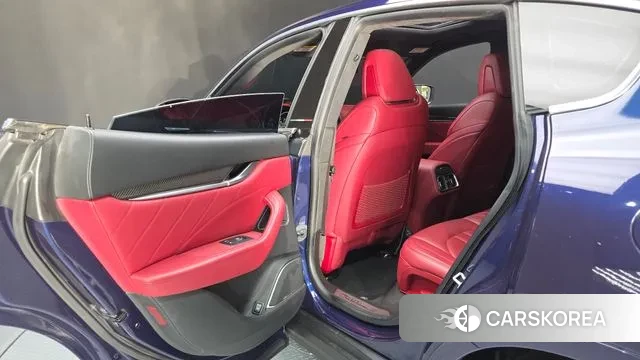 Maserati Levante id 3396604 из Кореи 8