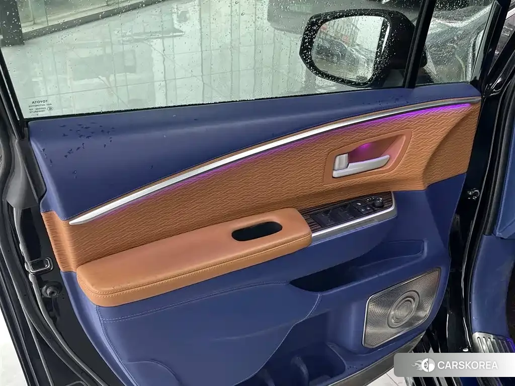 Toyota Sienna id 4599720 из Китая 8