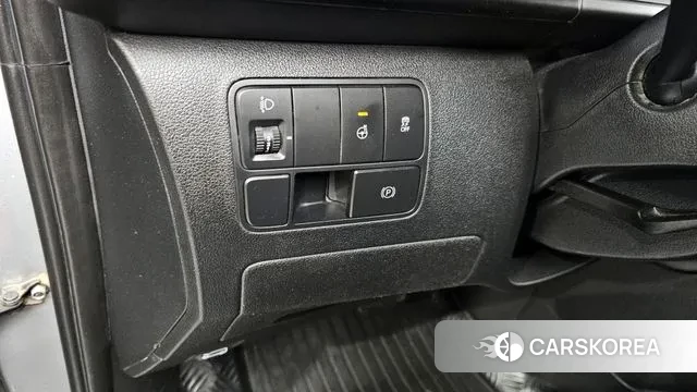 Hyundai Staria id 3597393 из Кореи 8