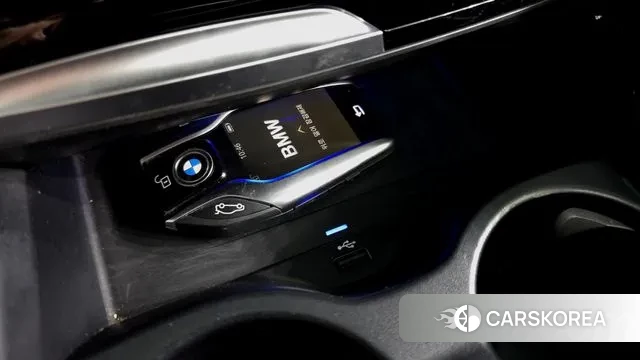 BMW 5 Series (G30) id 3350064 из Кореи 8