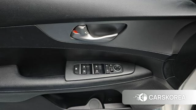 Kia Come New K3 id 4502680 из Кореи 8