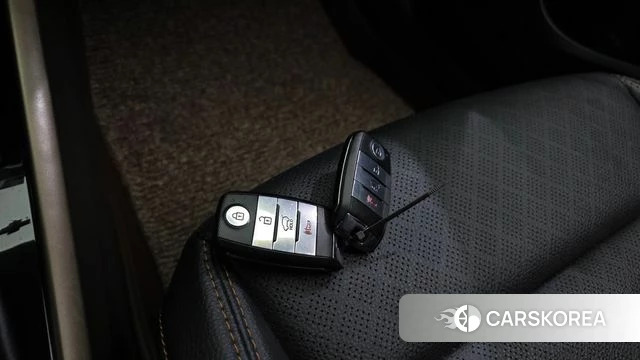 Kia Stonic id 4944006 из Кореи 8