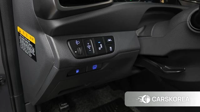 Hyundai The New Ionic Hybrid id 3801088 из Кореи 8