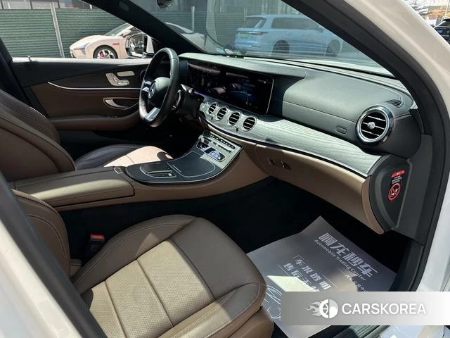 Mercedes-Benz E-class id 4301489 из Китая 8