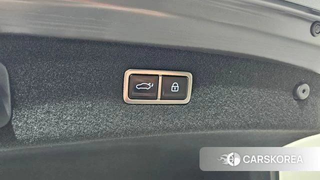 Genesis G90 (RS4) id 4230992 из Кореи 8