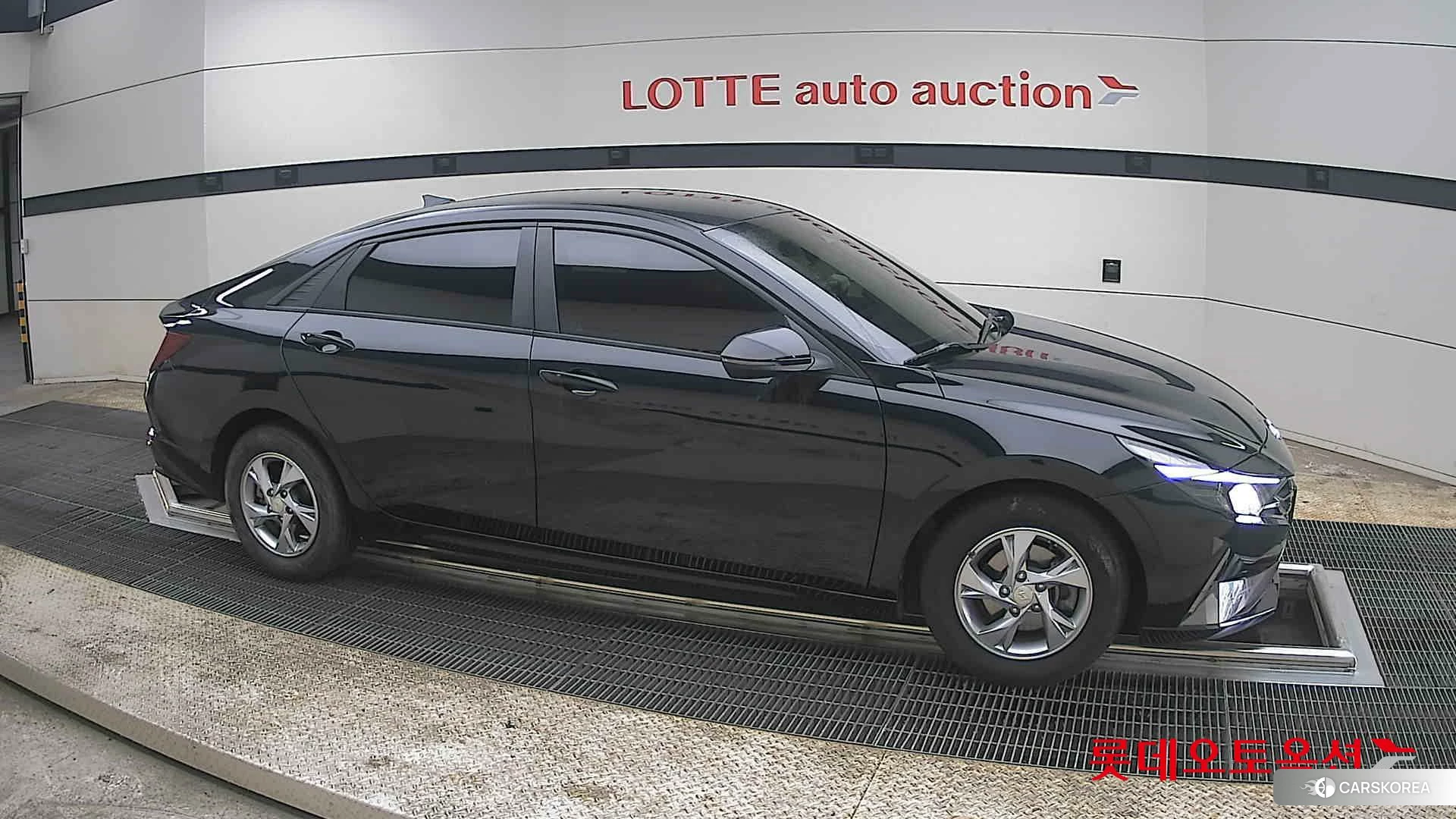 Hyundai Avante id 3875838 из Кореи 8