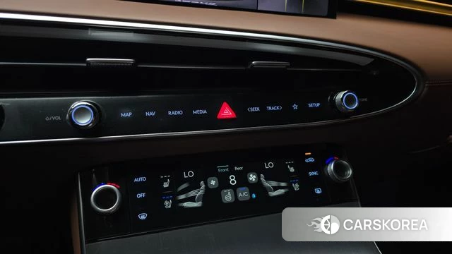 Genesis GV70 id 4456431 из Кореи 8