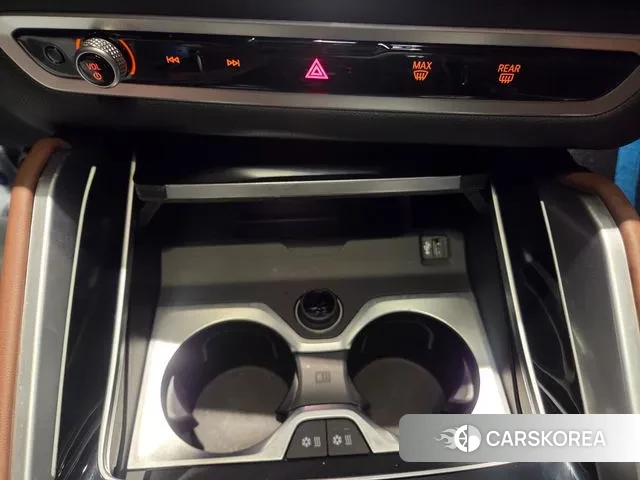 BMW X6 (G06) id 3614366 из Кореи 8