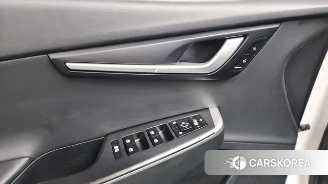 Kia EV6 id 3472957 из Кореи 8