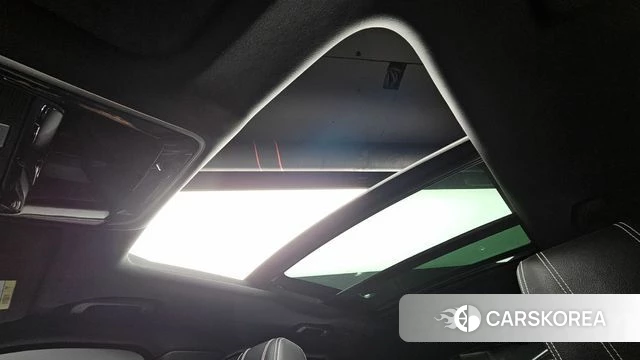 Land Rover Range Rover Velar id 4849765 из Кореи 8