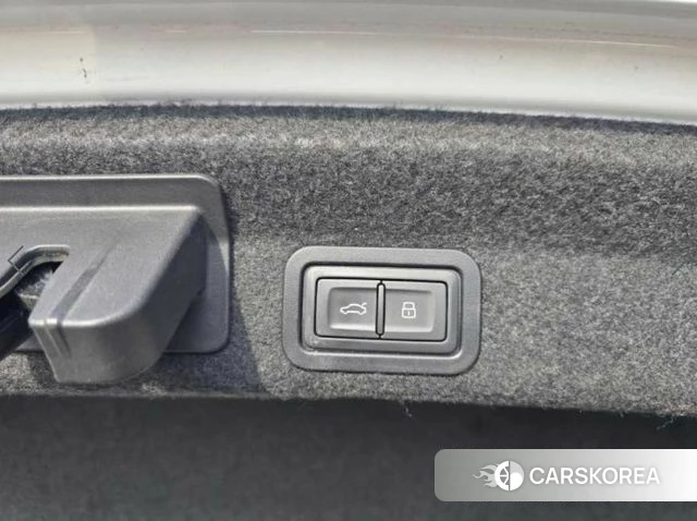 Audi A6 (C8) id 3833958 из Кореи 8