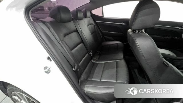 Hyundai The New Avante AD id 4587063 из Кореи 8