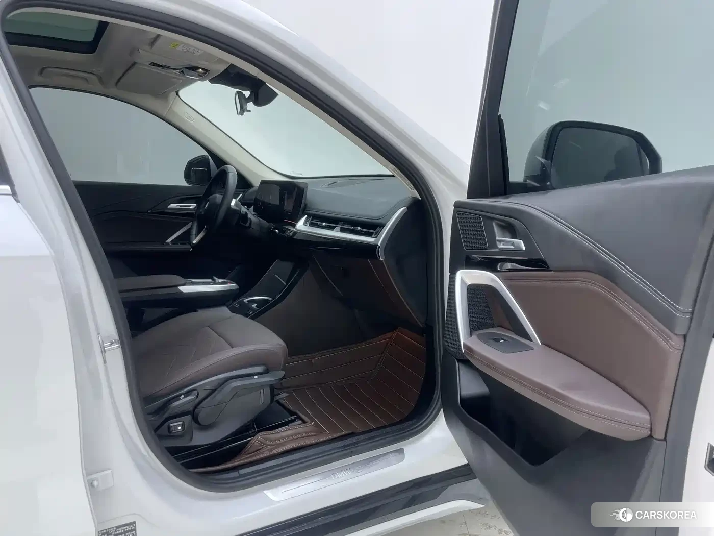 BMW X1 id 4685935 из Китая 8
