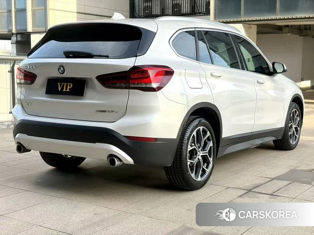 BMW X1 id 4301386 из Китая 8