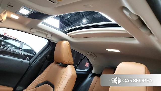 Lexus UX250h id 4632954 из Кореи 8