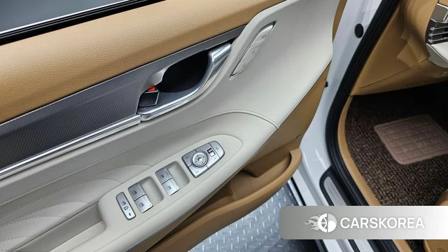 Hyundai The New Grandeur IG Hybrid id 4224756 из Кореи 8