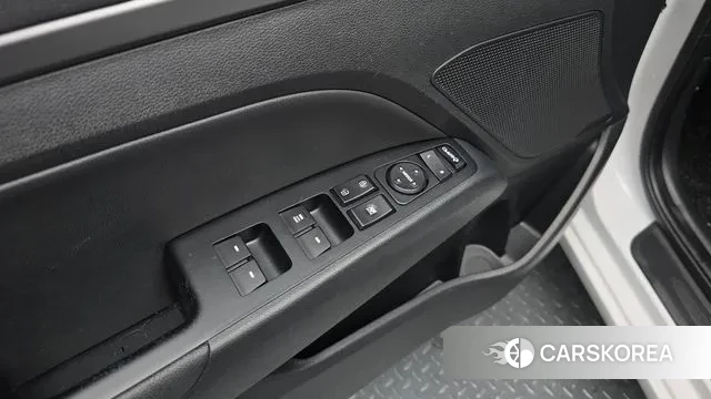 Hyundai Avante AD id 3631875 из Кореи 8