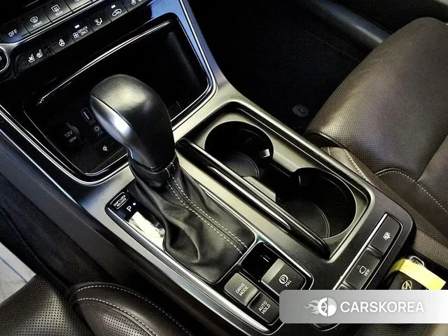 Hyundai Grandeur IG Hybrid id 3451567 из Кореи 8