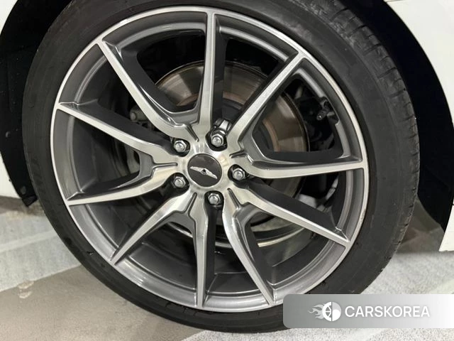 Genesis The New G70 id 4872189 из Кореи 8