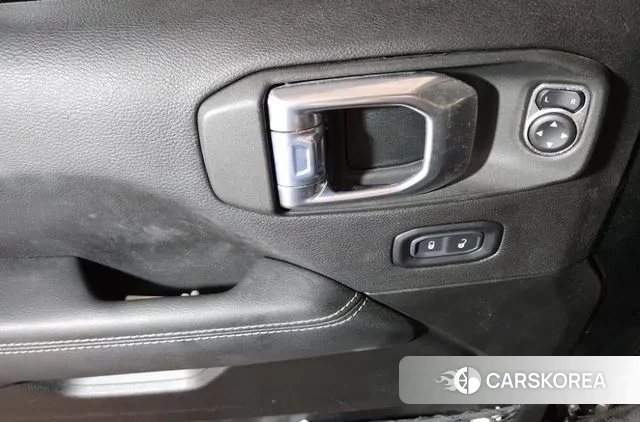 Jeep Wrangler (JL) id 3288072 из Кореи 8