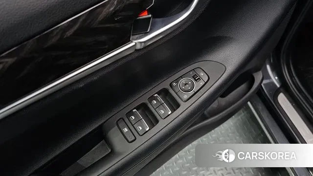 Hyundai Grandeur IG id 3076954 из Кореи 8