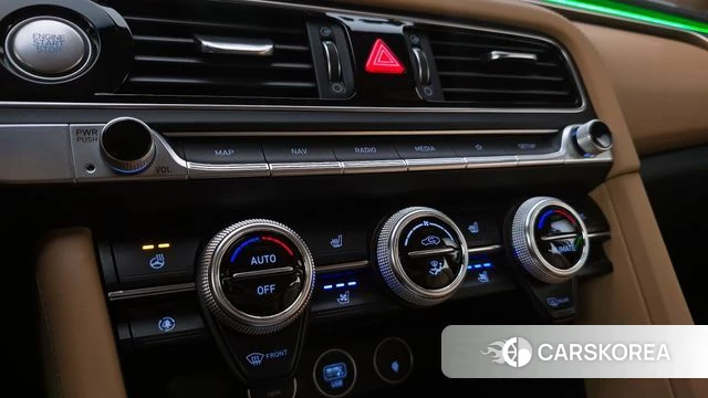 Genesis The New G70 id 4362010 из Кореи 8
