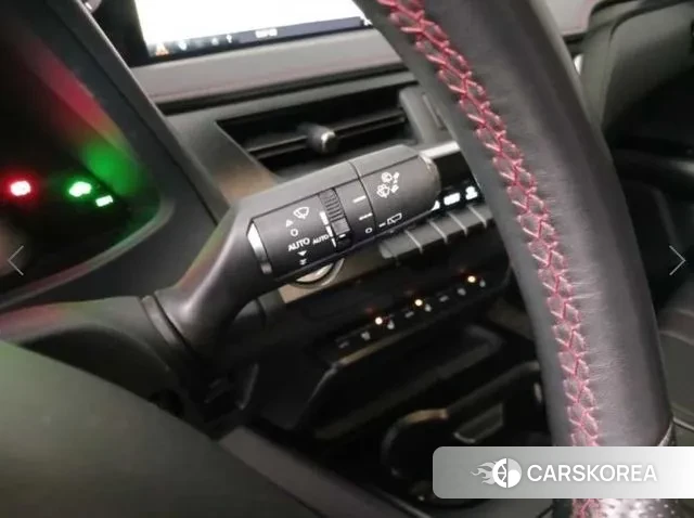 Lexus UX250h id 3625976 из Кореи 8