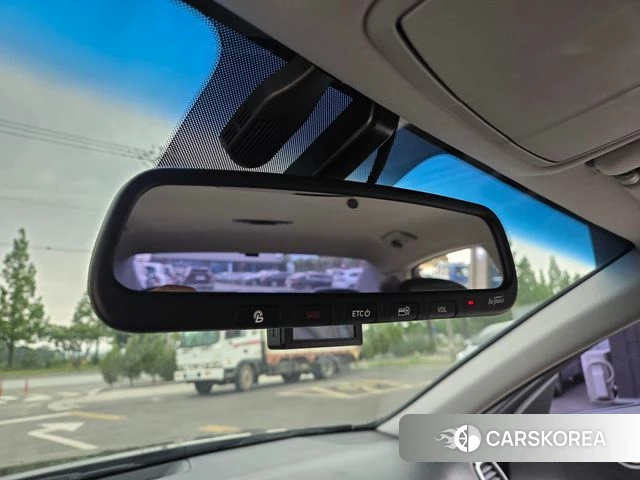 Hyundai Grandeur IG id 4384786 из Кореи 8