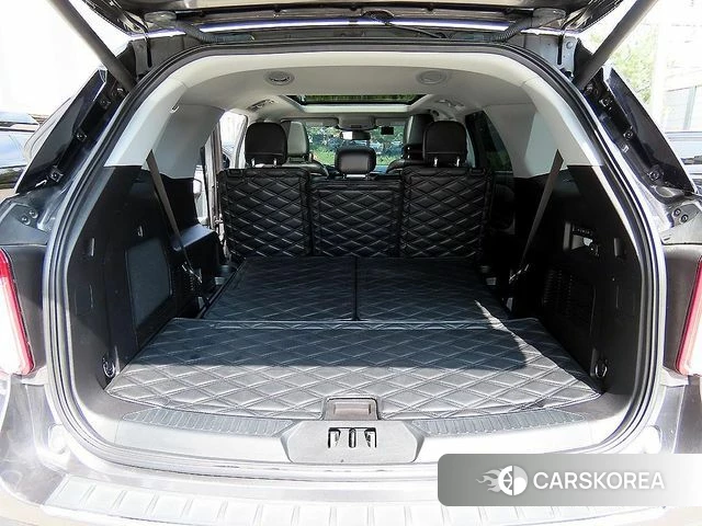 Ford Explorer 6th Generation id 3843951 из Кореи 8