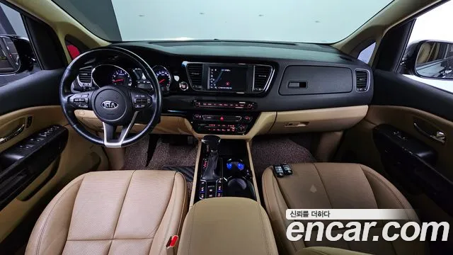 Kia The New Carnival id 2681898 из Кореи 8