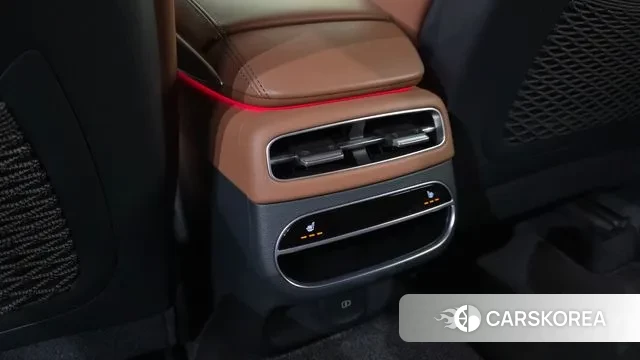 Genesis GV70 id 3294743 из Кореи 8