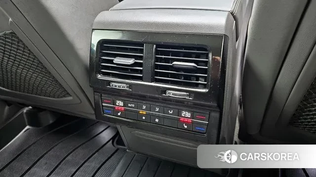 Volkswagen Touareg 3rd generation id 3681802 из Кореи 8