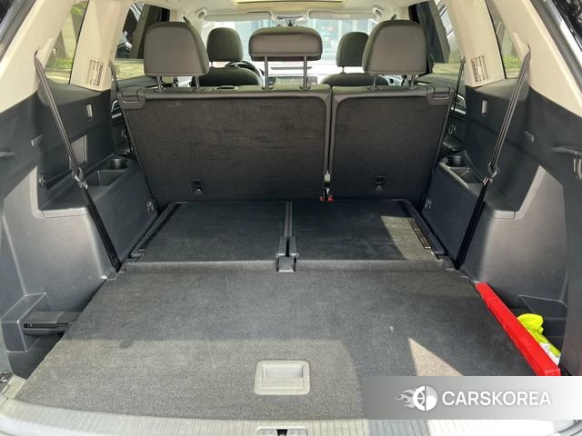 Volkswagen Tourang id 4221905 из Китая 8