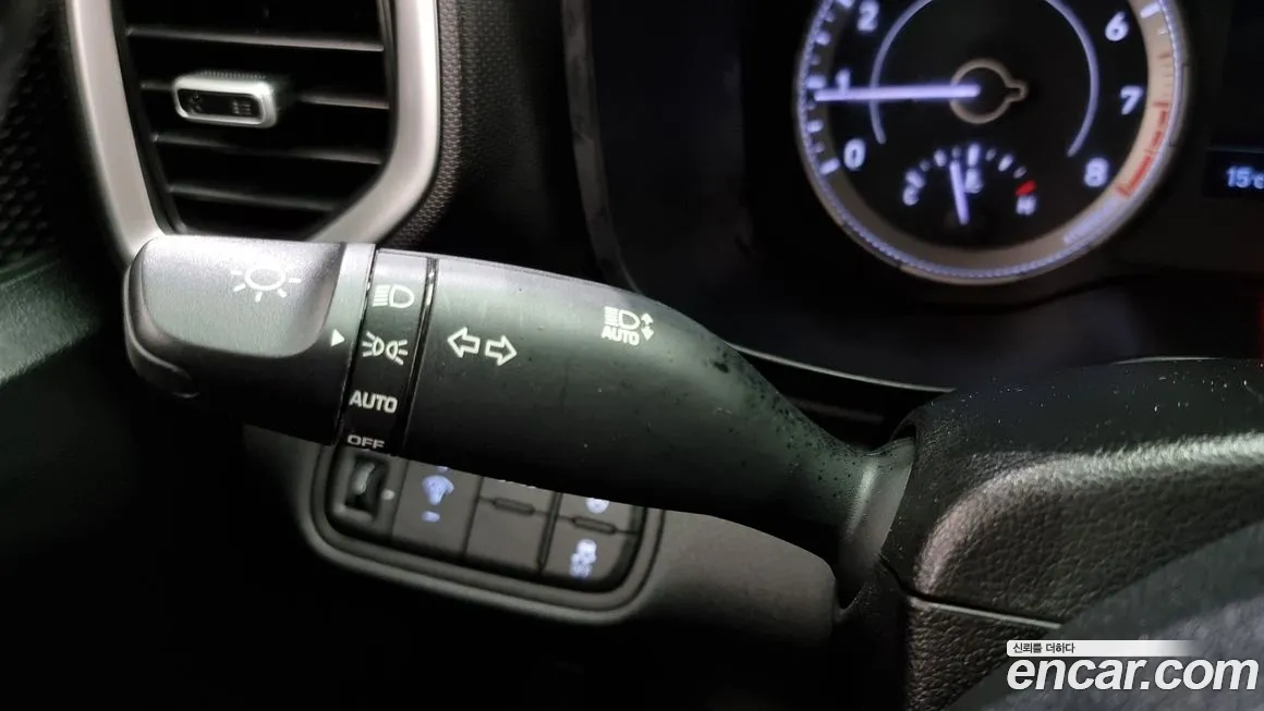 Hyundai Venue id 2071858 из Кореи 8