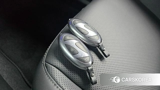 Hyundai Kona (SX2) id 3896624 из Кореи 8