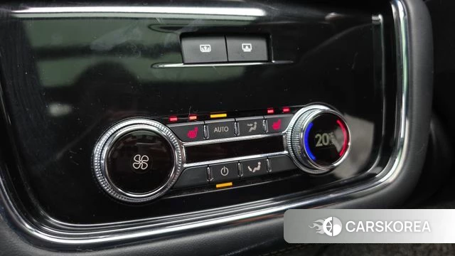 Lincoln Navigator 4th generation id 4324381 из Кореи 8