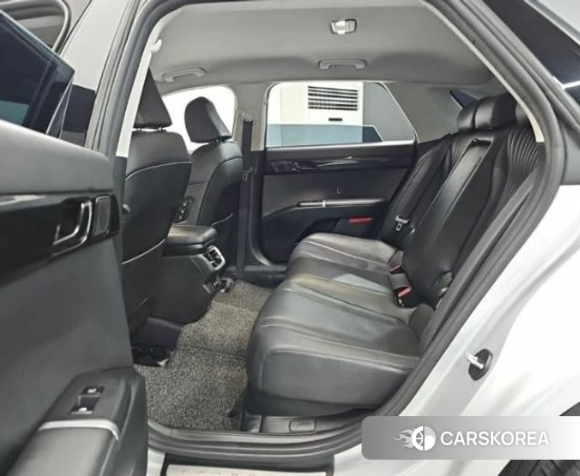 Hyundai Grandeur (GN7) id 4186067 из Кореи 8