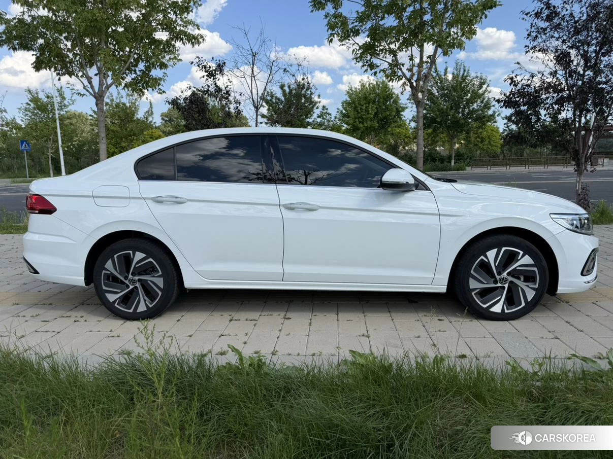 Volkswagen Bora id 4487131 из Китая 8