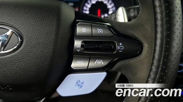 Hyundai Veloster (JS) id 2864550 из Кореи 8