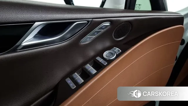 Genesis G80 (RG3) id 3007933 из Кореи 8