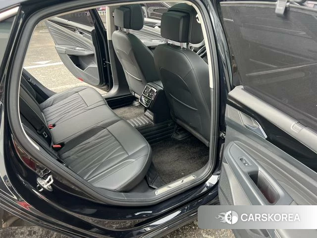 Volkswagen Passat id 4258458 из Китая 8