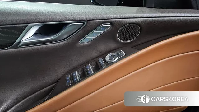 Genesis G80 (RG3) id 3300181 из Кореи 8