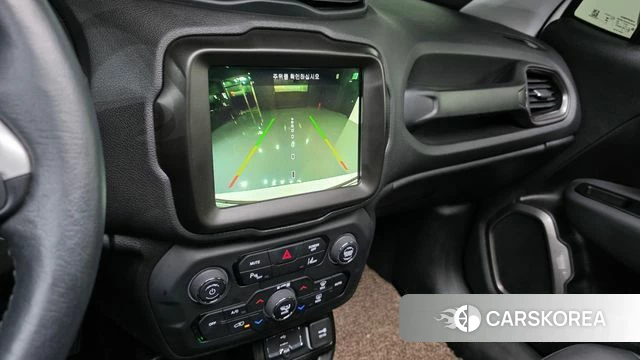 Jeep Renegade id 4566217 из Кореи 8