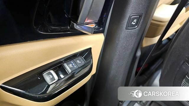 Kia Carnival 4th generation id 3812423 из Кореи 8