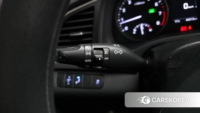 Hyundai Avante AD id 4295089 из Кореи 8