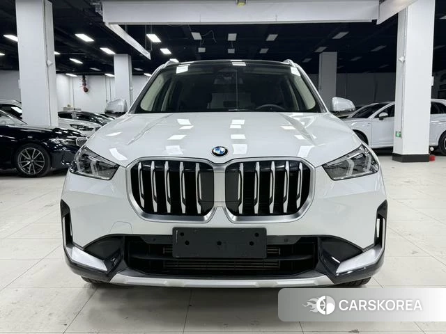 BMW X1 id 4299391 из Китая 8